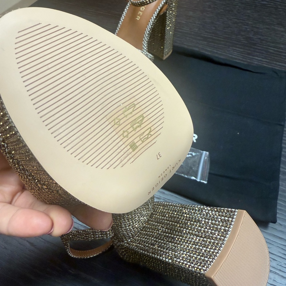 Kurt Geiger Gold Metallic Platform Block Heel ❤️❤️❤️ - Picture 6 of 17